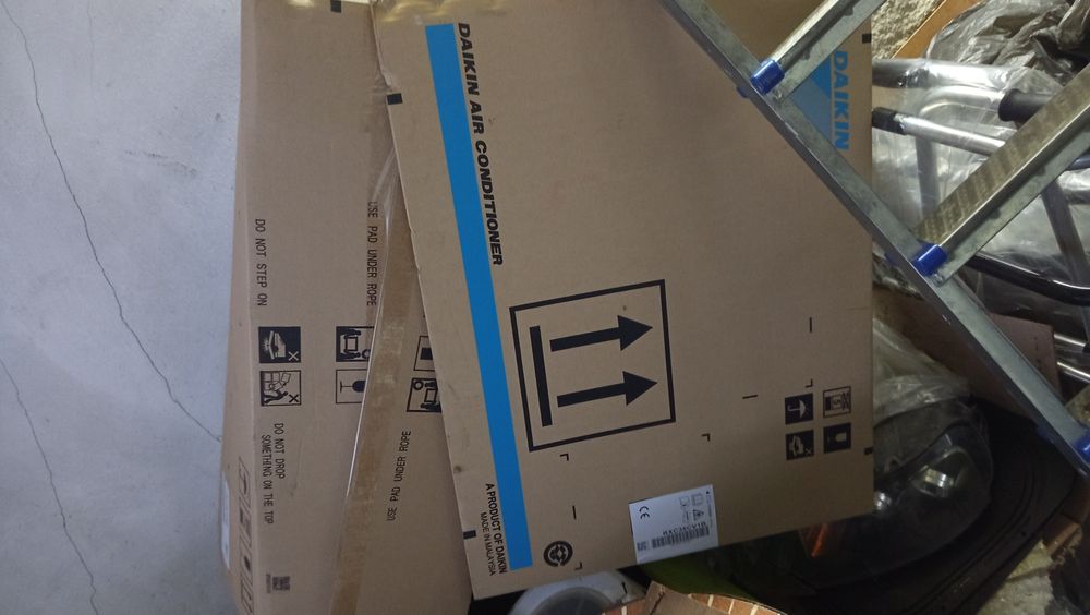 Климатик Daikin 12ка