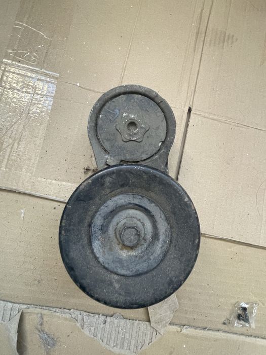 Продам запчасти на марк 2