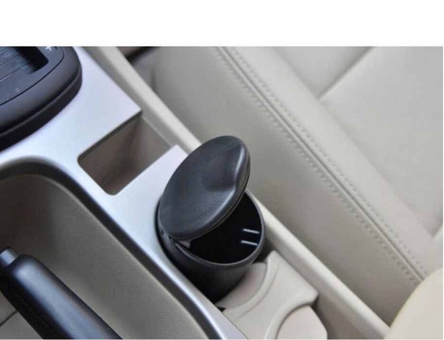 Светещ преносим пепелник за кола