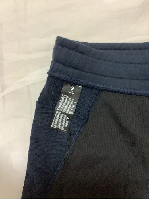 On Cloud Running pantaloni bumbac M