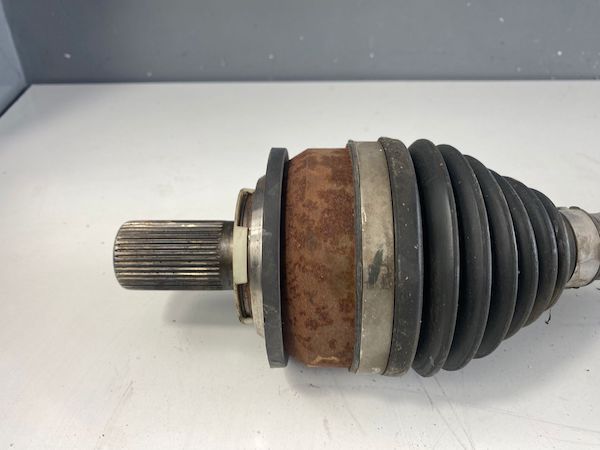 Planetara automata dreapta fata VOLVO XC60 2018-2023 32339252 36011809