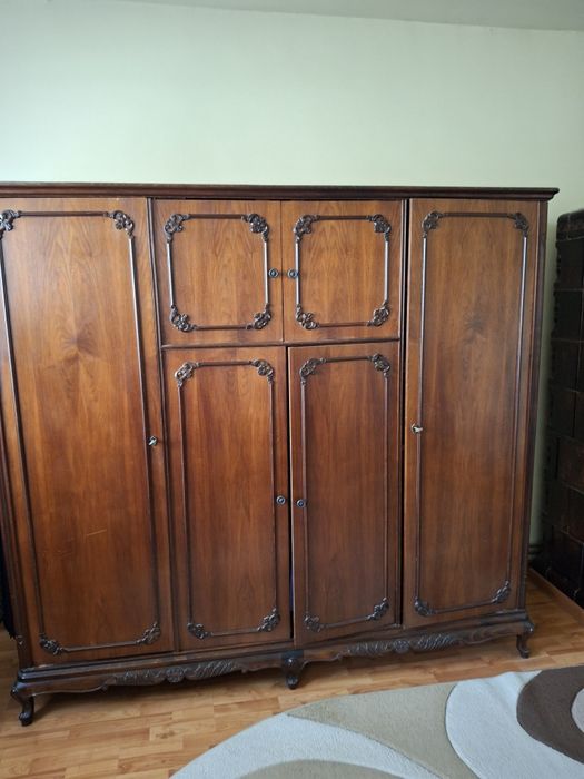 Vând Mobila tineret + Dormitor