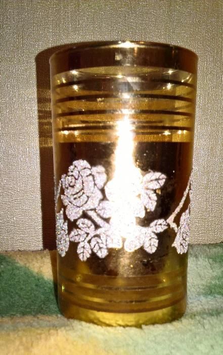 Высокие стаканы под сок, набор