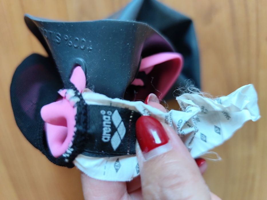 Arena casca de înot