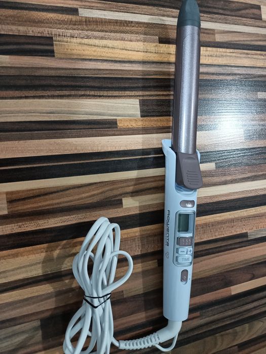 Vând 2 ondulatoare par Remington și Rowenta