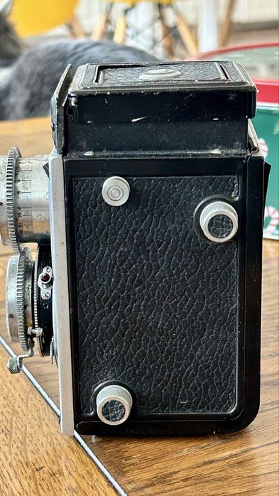 Винтидж японски фотоапарат от 1954-та AMIFLEX