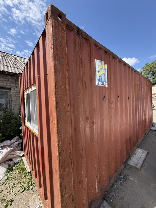 Продам контейнер обшитый