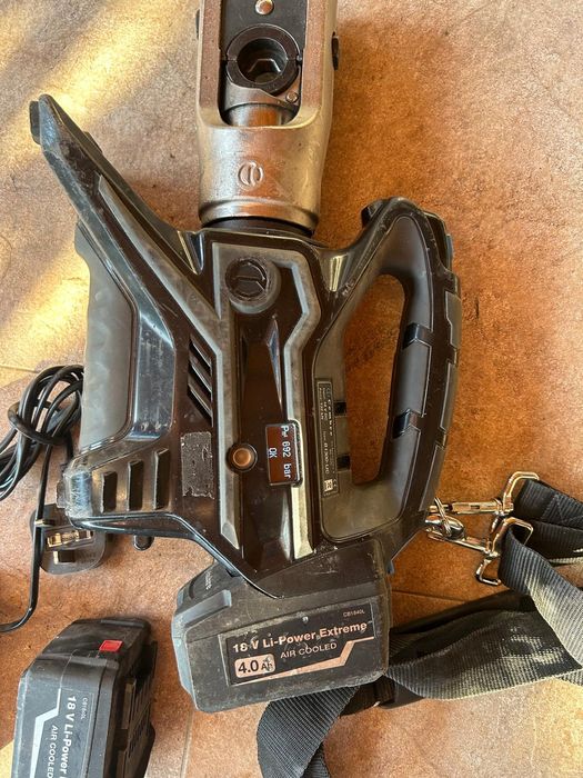 Laser exterior  Dewalt  Cembre