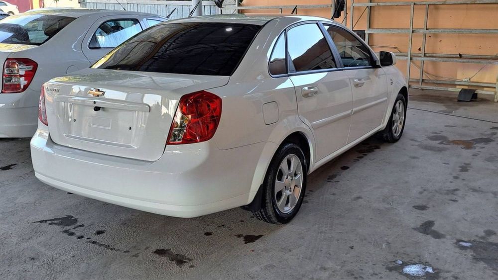 Gentra 2023 A/T 13.300$