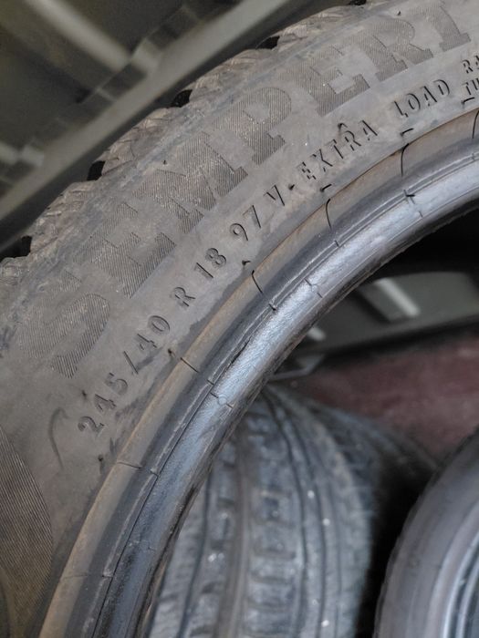 245/40/18" Michelin2бр.гуми