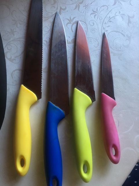 Ножи кухонные металлические