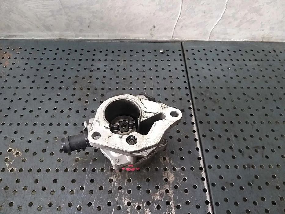 Pompa vacuum 1.5 dci dacia dokker 705641000 146505272r