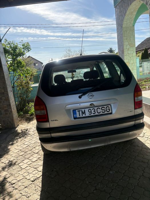 Vand Opel Zafira,  benzina 1,8