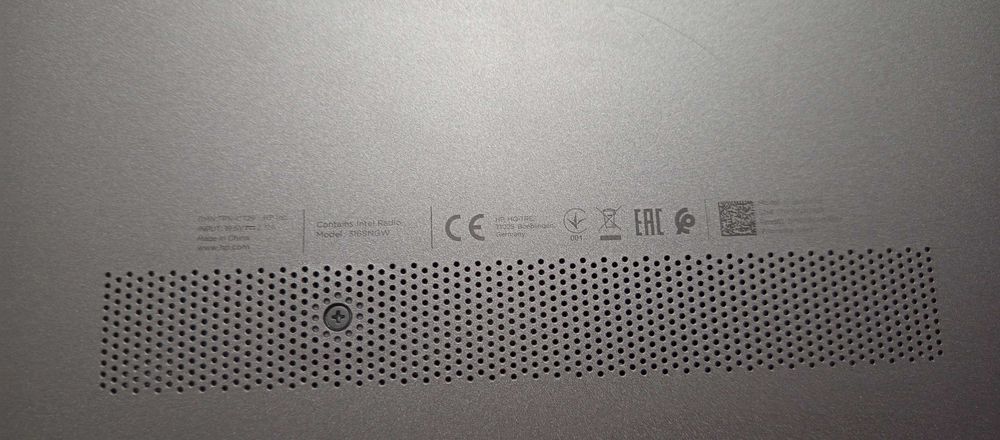 Продавам лаптоп HP 15