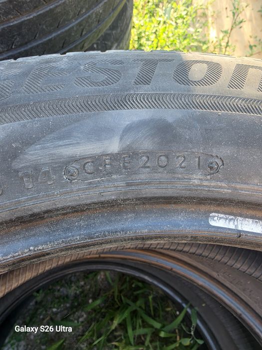 Продам летнюю резину 225 ×55× 19