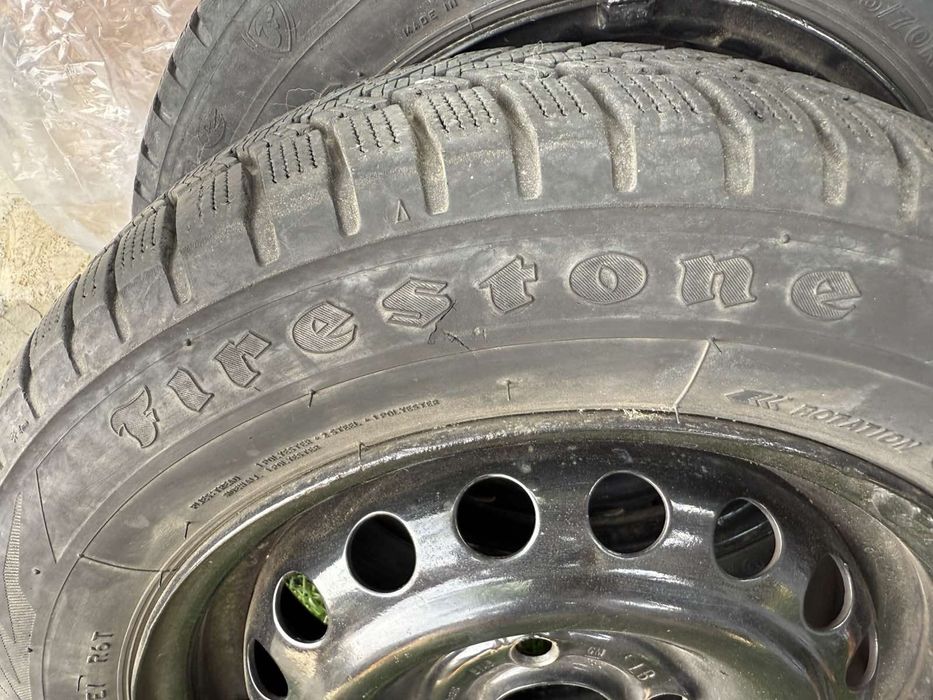 Продавам 4бр. зимни гуми с джанти 155/70 R13
