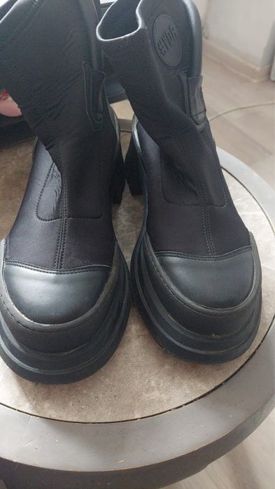 Женская одежда - обувь