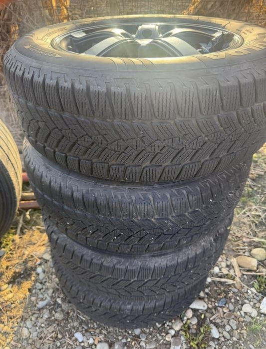 Set roti Mazda CX5 225/65/17 anvelope de iarna Fulda