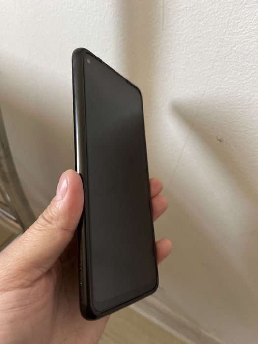 Продаю Xiaomi смартфон