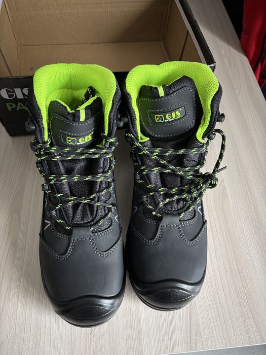 Спецодежда, спецобувь