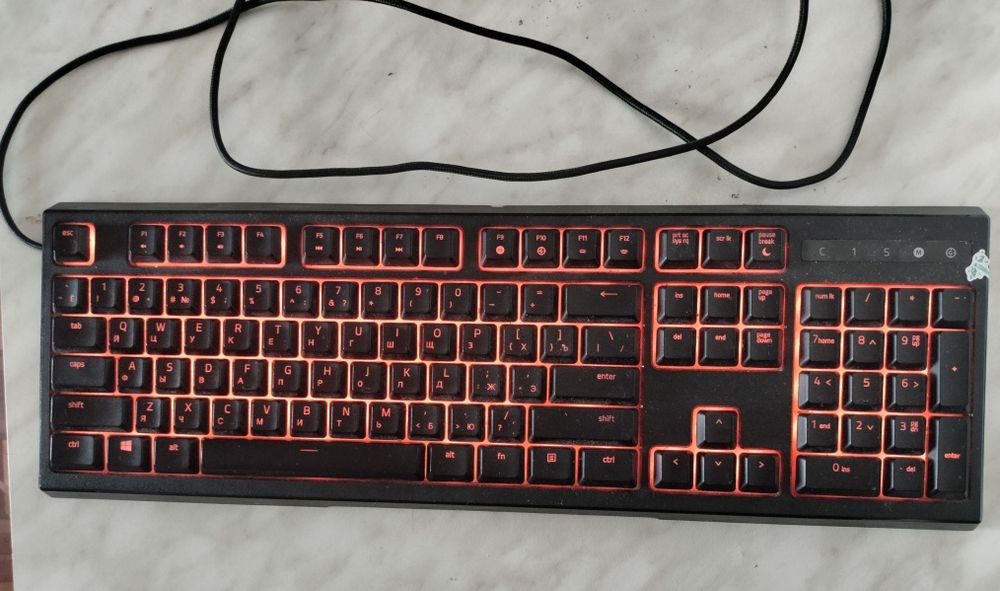 Клавиатура Razer ornata chroma