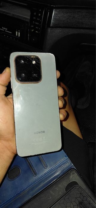 Honor X7d 256gb.