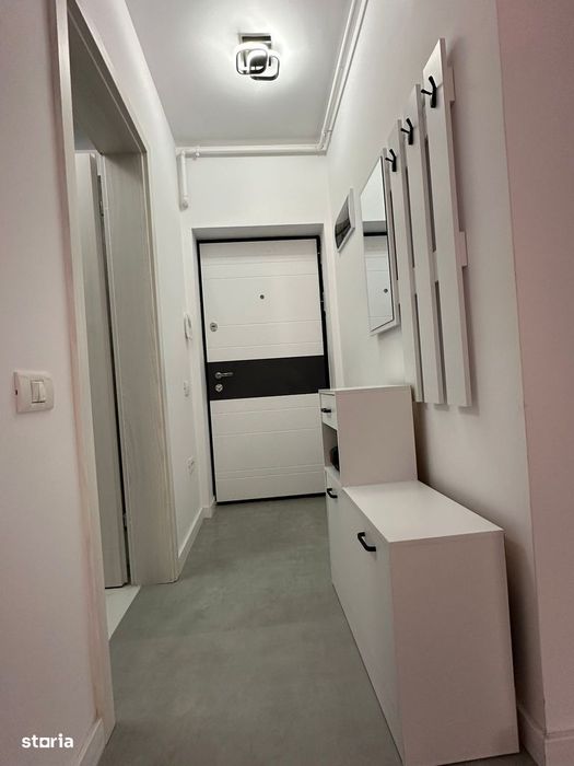 Apartament 3 camere, metrou Berceni
