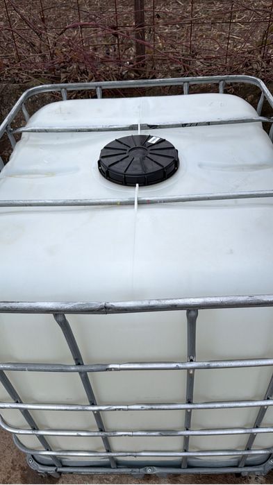 Bazin IBC 1000 L curat ca nou