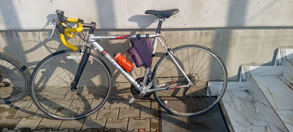 Cursiera TREK urgent