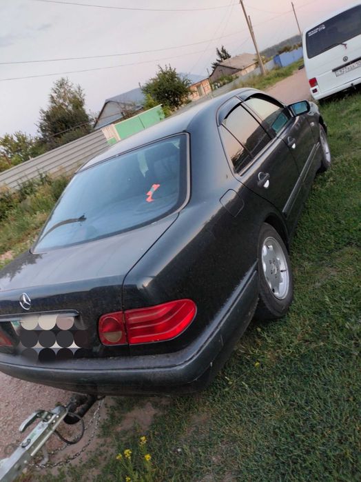 Продам Мерседес 210