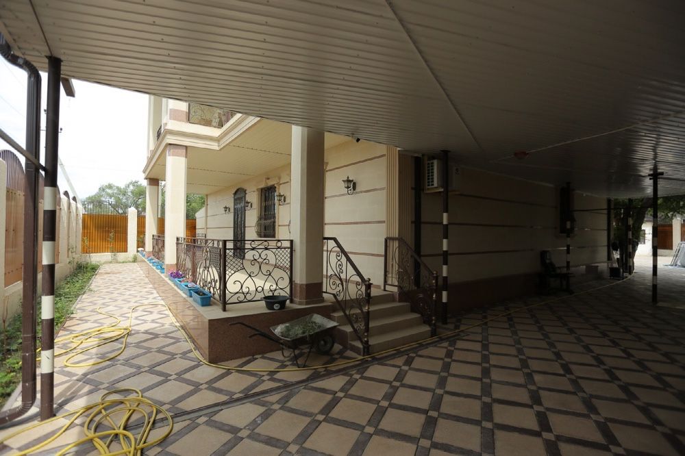 Дом престижный коттедж