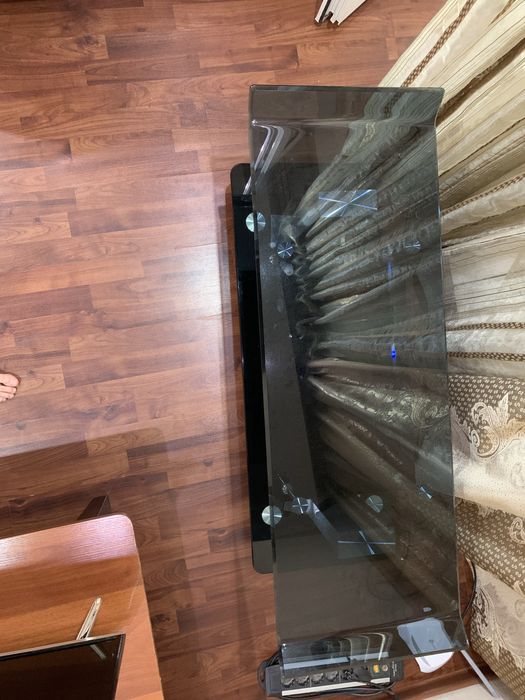 Подставка для телевизора