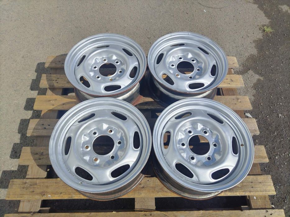 15 цола 6 х 139,7 мм Мазда Б серия - 6 инча / ЕТ 10