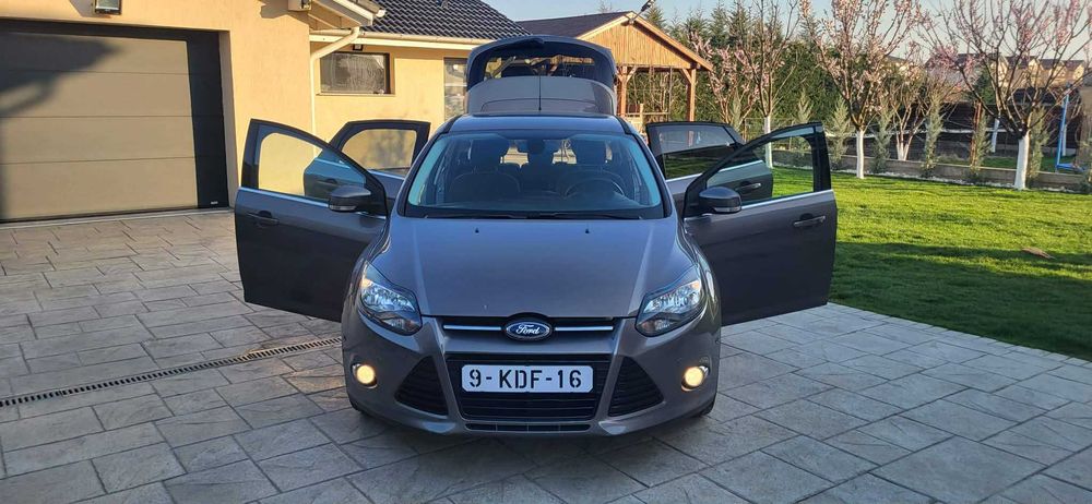 FORD Focus 2014 — imagine 4