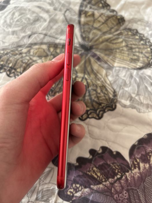 iPhone 7 128 GB в идеальном состоянии