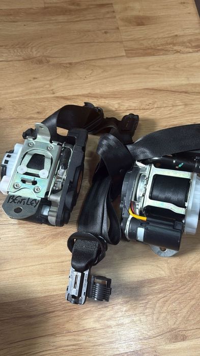 Centuri Siguranta Bentley Continental III 2018+ / Audi A8 Long Spate