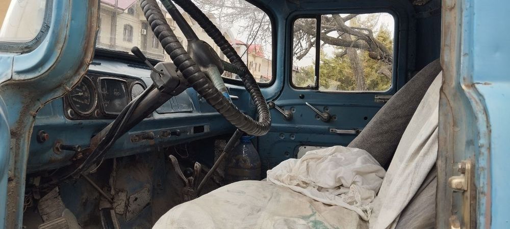 Зил сотилади Самосвал