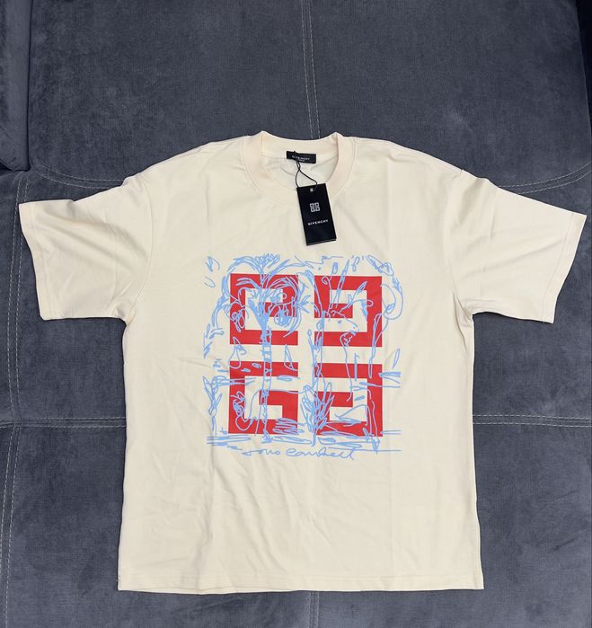 Тениска Givenchy