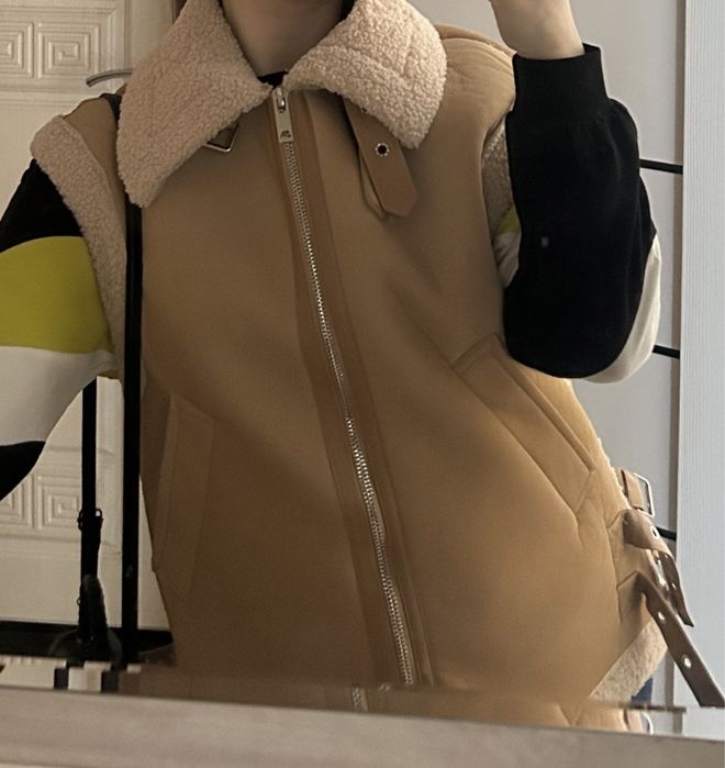 Теплая Безрукавка