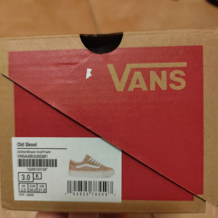 Дамски Сникърси Vans