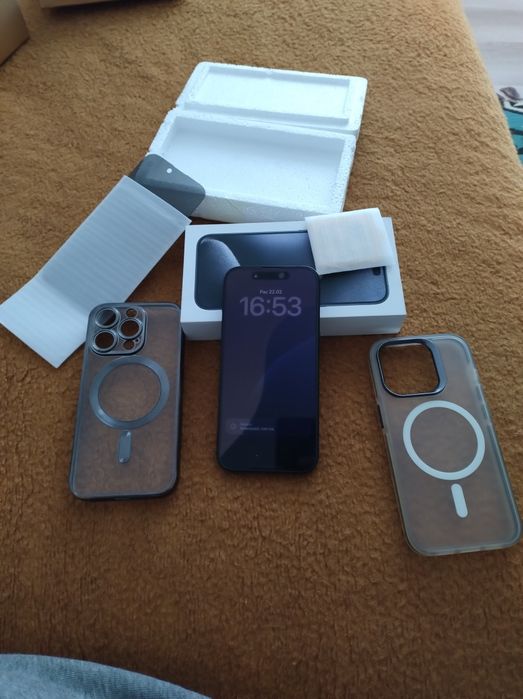 iPhone 15 pro 256 gb