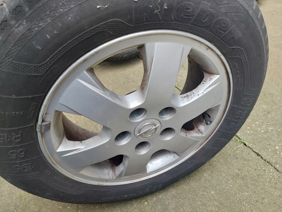 Vând  set jante aluminiu