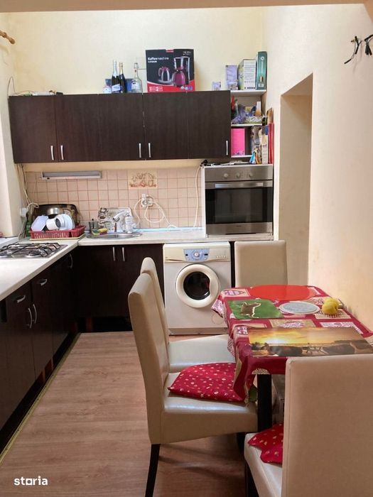 De vanzare apartament la casa, situat lângă Parcul Petofi