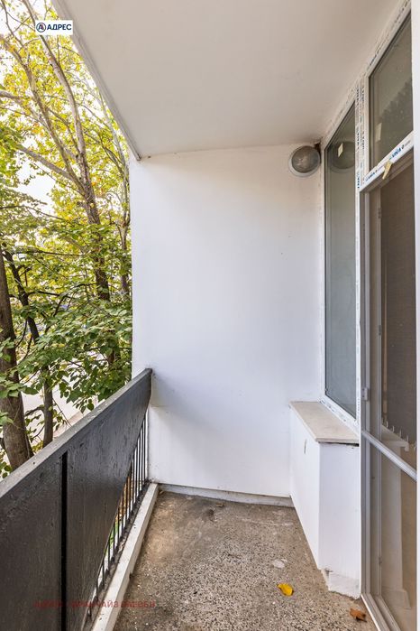 Продава се Тристаен апартамент в Враца, Център - 72 кв.м за 1776 €/кв.м - Снимка #11