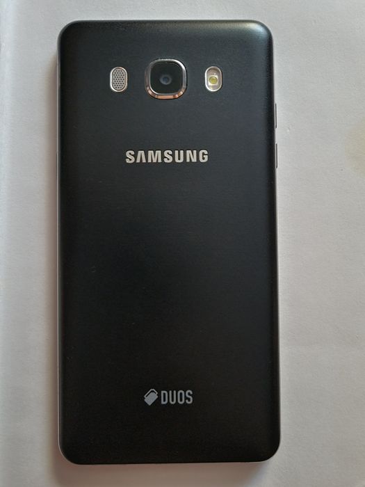 Samsung Galaxy J 5