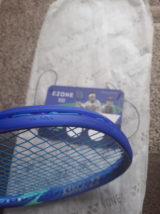 Тенис ракета Yonex Ezone 100