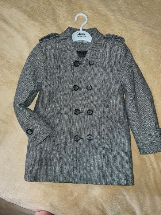 Пальто утеплённое,122р