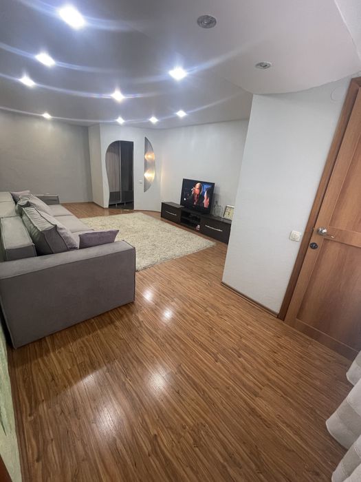 3-х квартира пл Республики