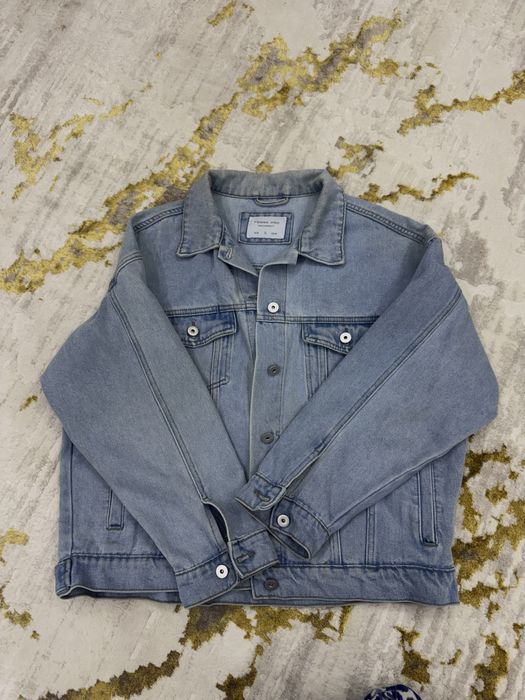 Джинсовая куртка