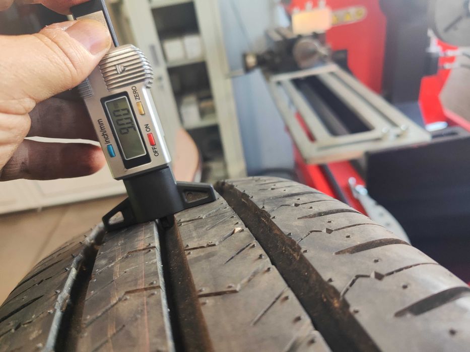 4бр.летни гуми 215/75/16C Nexen